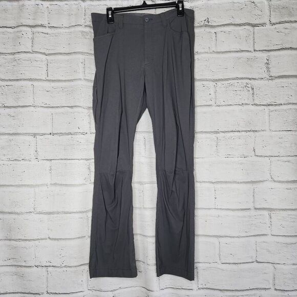 Eddie Bauer Mens Gray Flat Front Straight Leg Stretchy Tech Pants Size 32X30 - Picture 1 of 12